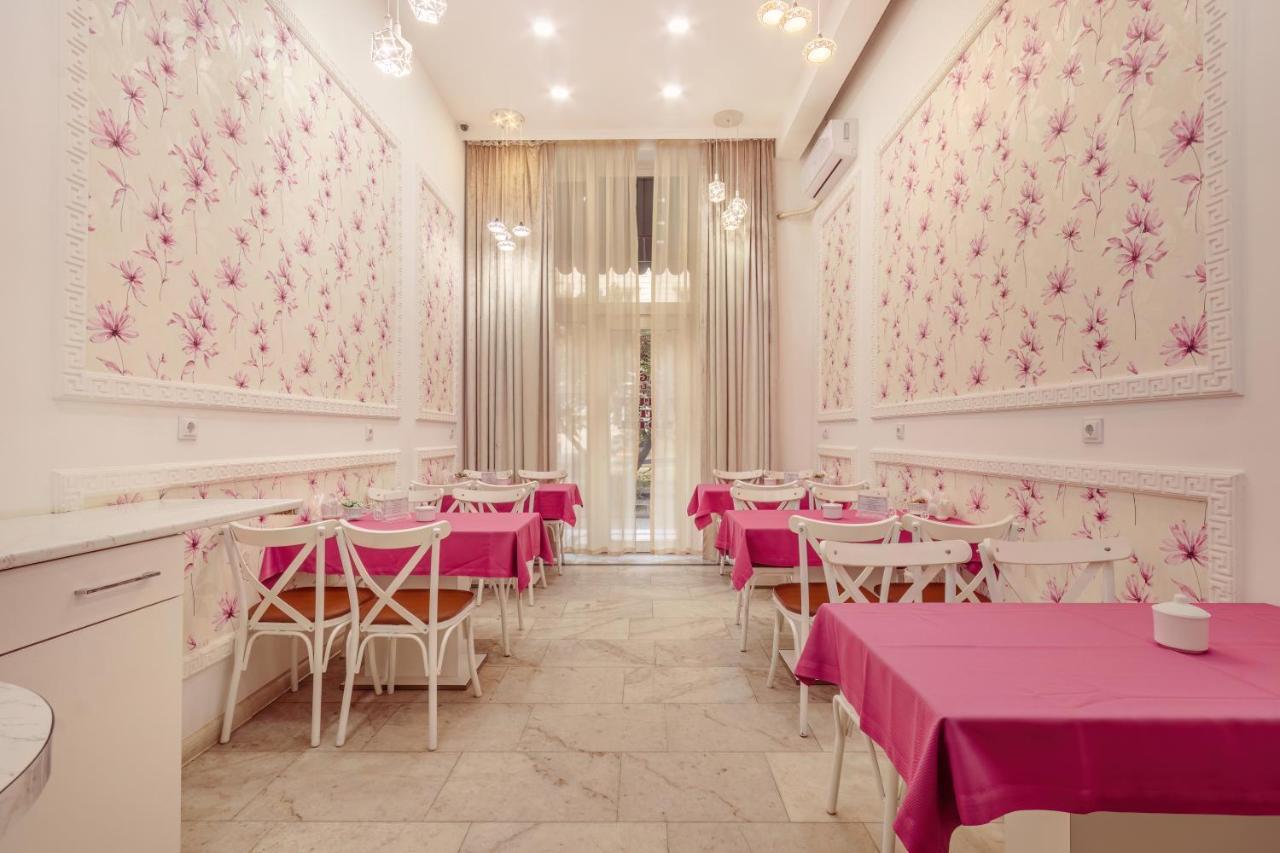 Deluxe City Hotel Baku Bagian luar foto