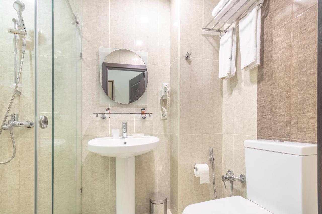 Deluxe City Hotel Baku Bagian luar foto